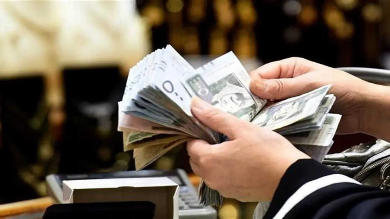 الريال السعودي يتأرجح أمام الجنيه المصري في ختام تعاملات الخميس
